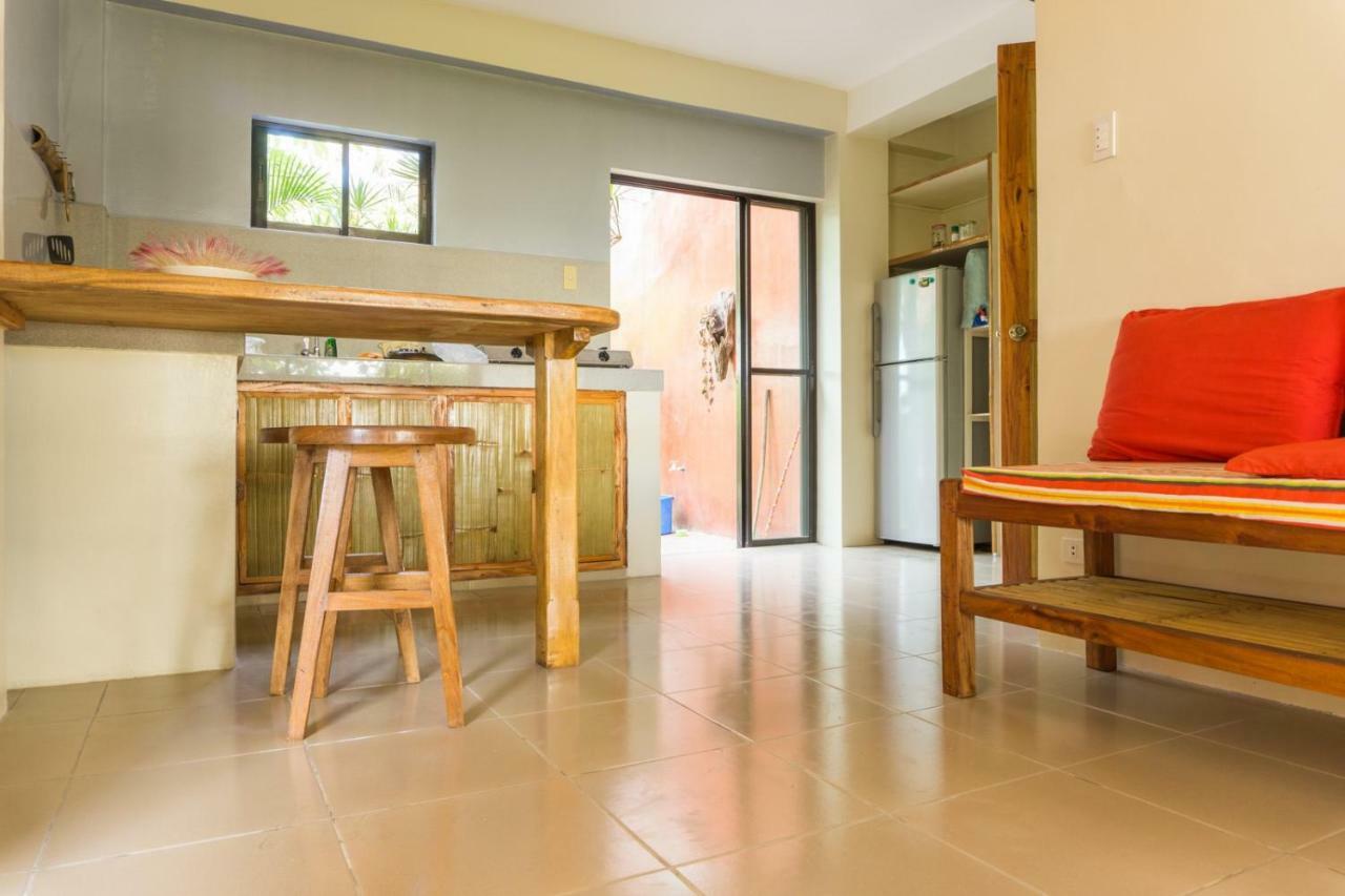 Hangout Beach Resort Caticlan Exterior foto